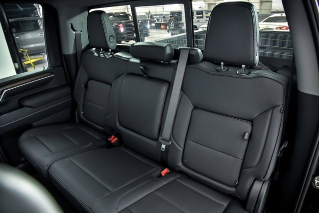 New 2025 GMC Sierra 2500 Denali w/ Denali Reserve Package image 10