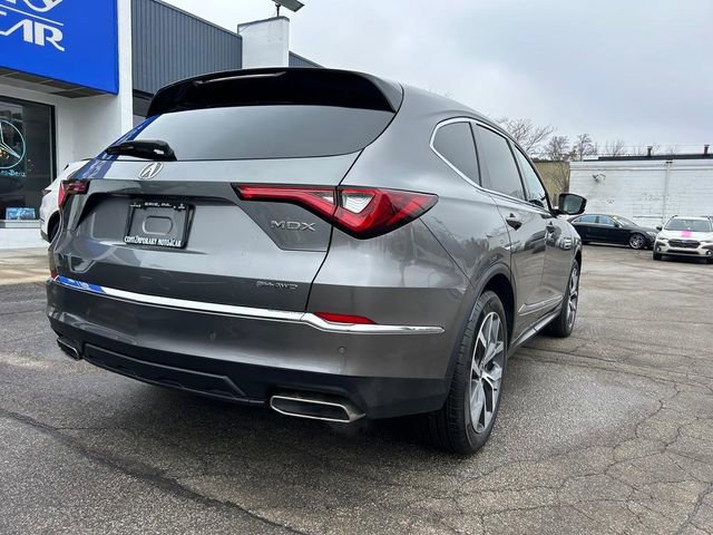 Used 2023 Acura MDX SH-AWD w/ Technology Package image 2