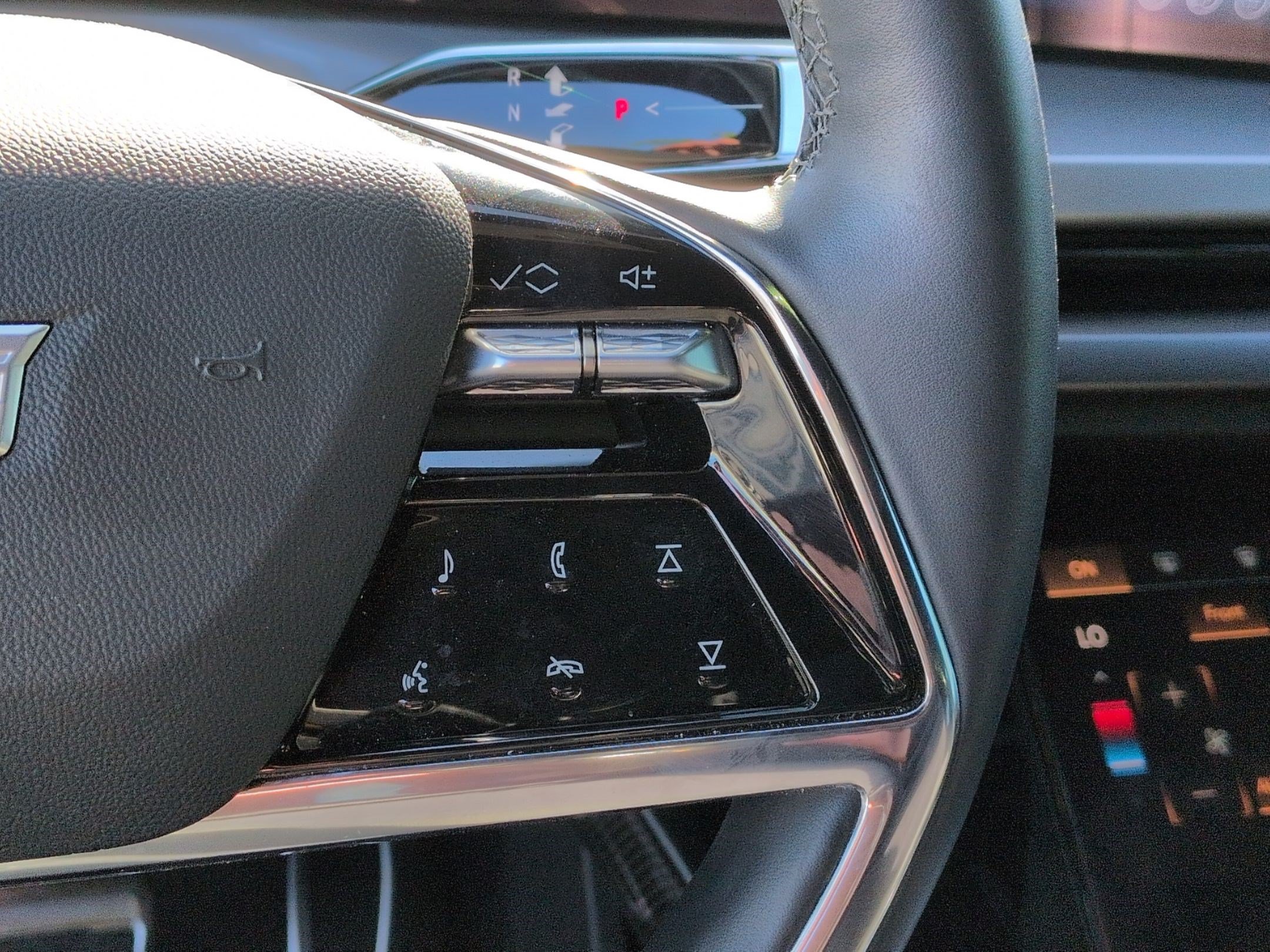 Used 2026 Cadillac Vistiq Sport w/ LPO, Floor Liner Package AWD/4WD image 20