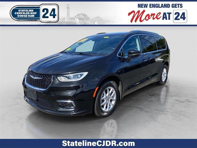 Used 2021 Chrysler Pacifica Touring-L