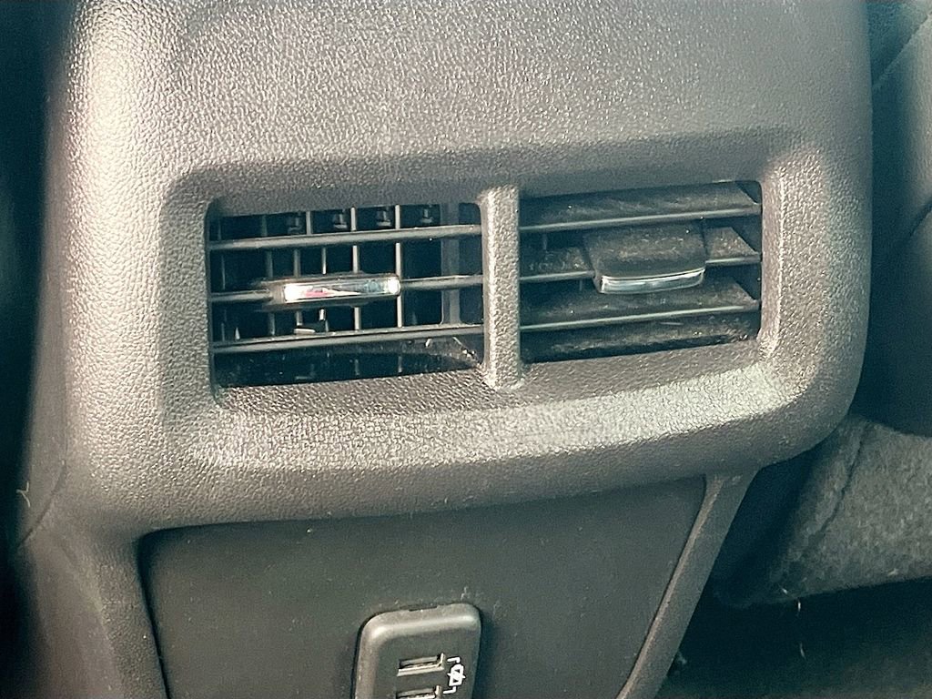 Used 2024 Chevrolet Equinox RS w/ LPO, Floor Liner Package image 26