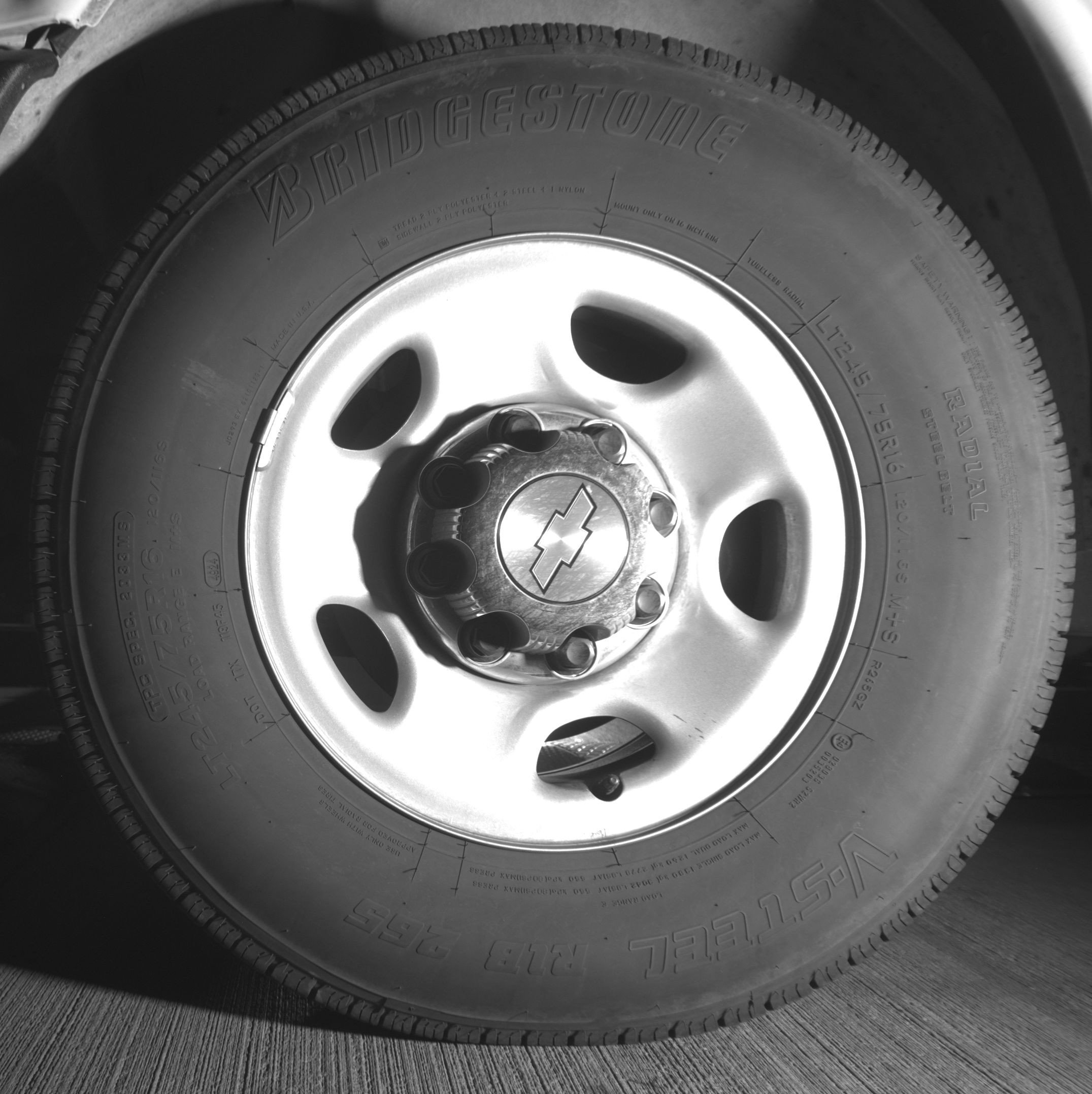 Used 2025 Chevrolet Express 3500 LT w/ LT Preferred Equipment Group image 12