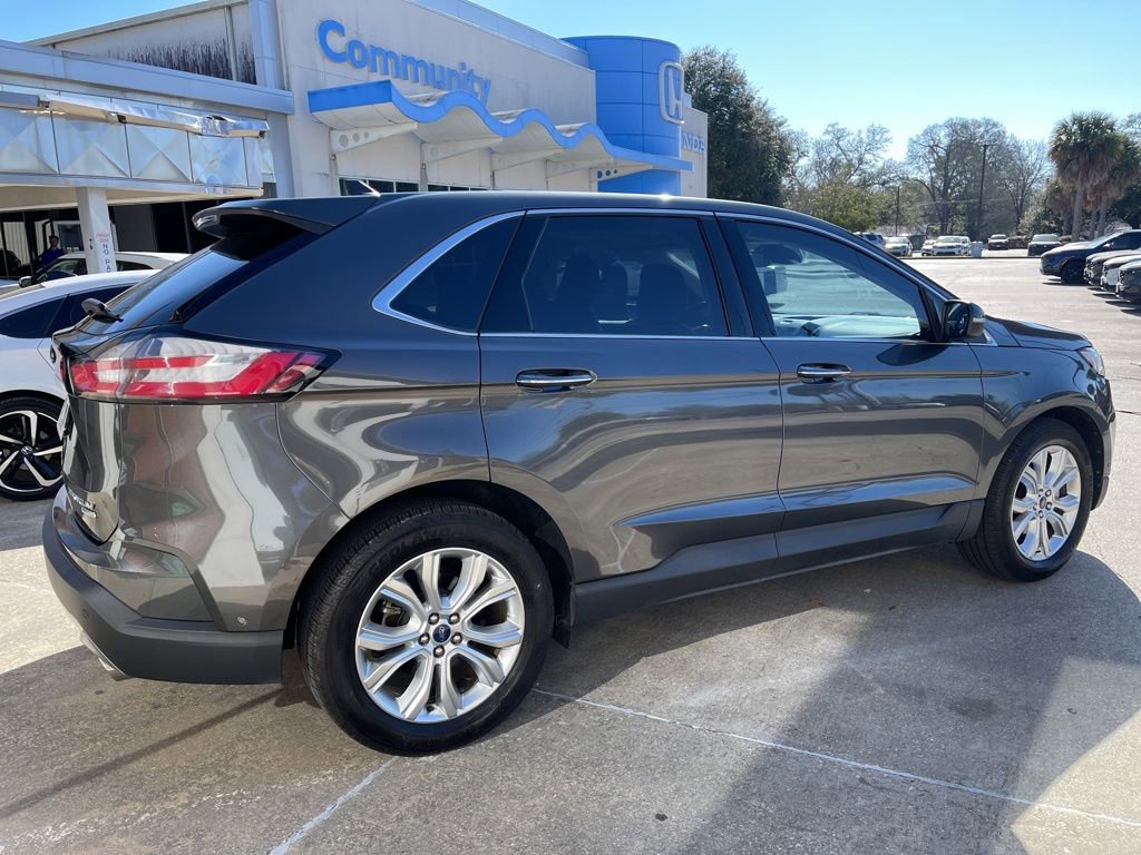 Used 2020 Ford Edge Titanium w/ Equipment Group 301A image 5