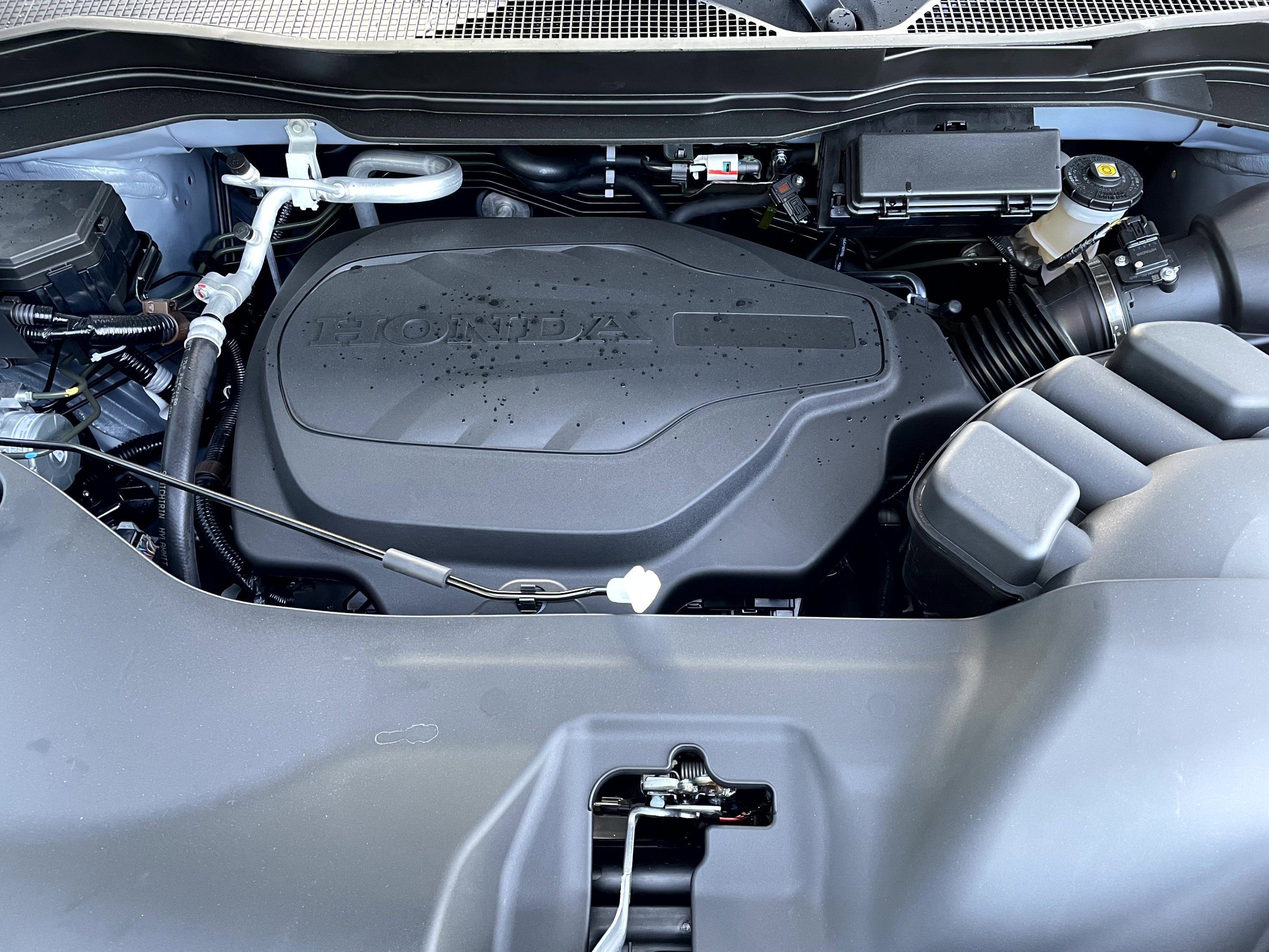 New 2026 Honda Ridgeline Black Edition image 5