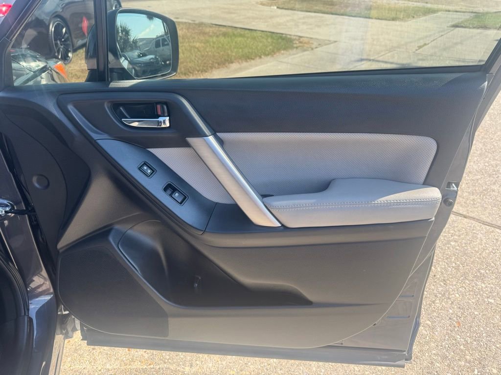 Used 2016 Subaru Forester 2.5i Limited w/ Popular Package #2 image 12