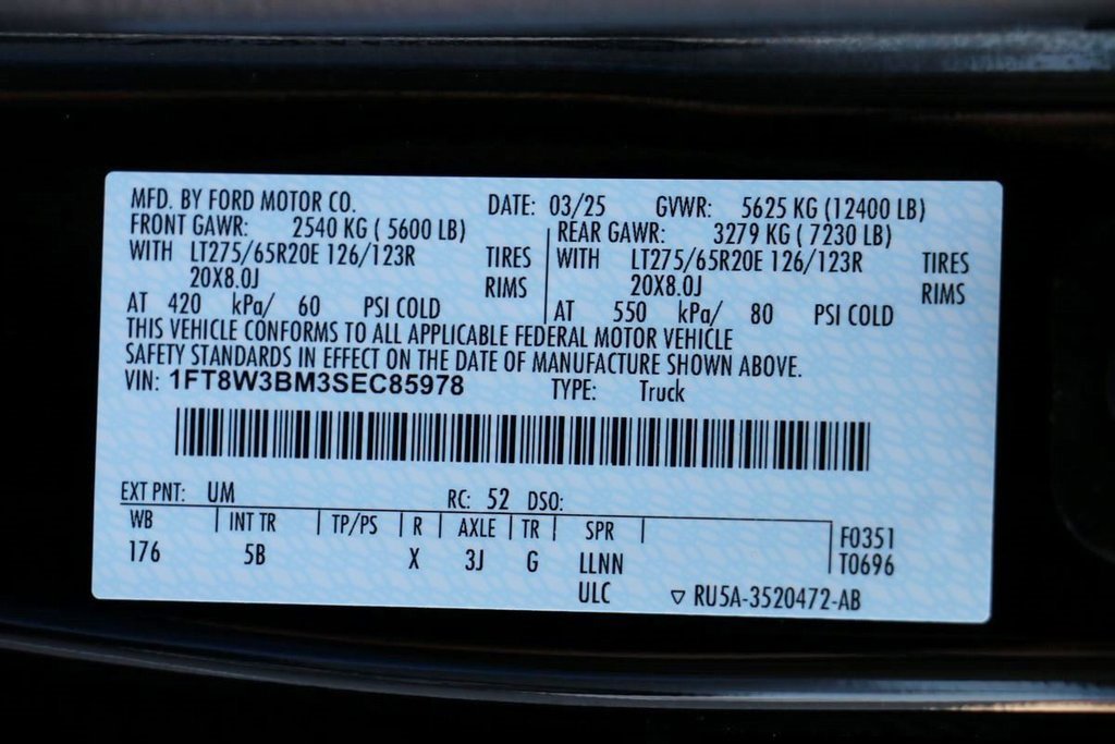 Certified 2025 Ford F350 Lariat w/ Lariat Ultimate Package image 40