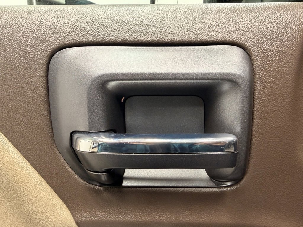 Used 2015 GMC Sierra 2500 SLE w/ SLE Preferred Package image 28