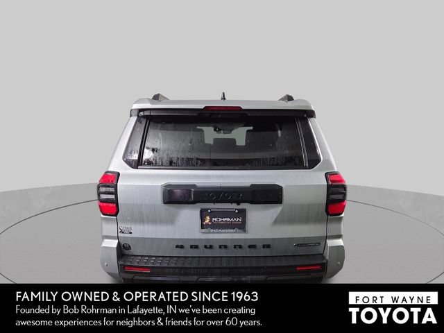 Used 2025 Toyota 4Runner TRD Off-Road AWD/4WD image 8
