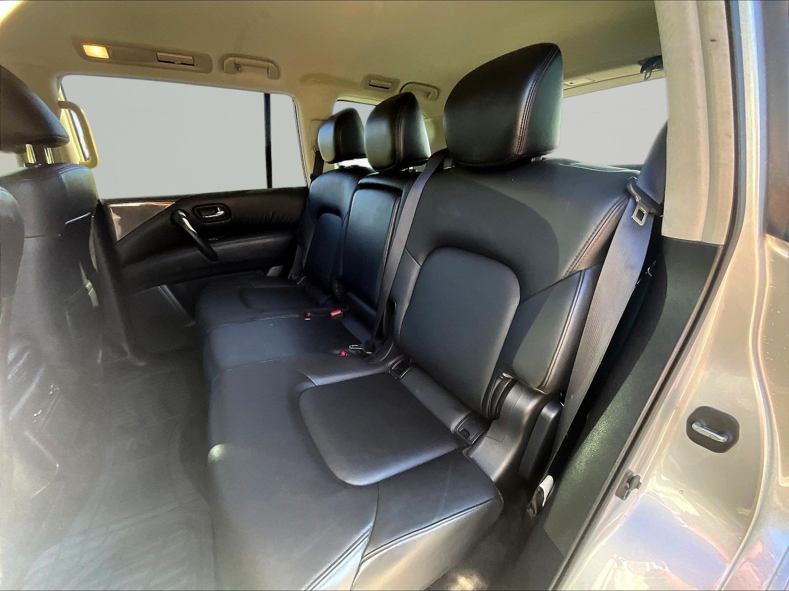 Used 2021 Nissan Armada SV w/ SV Appearance Package AWD/4WD image 22