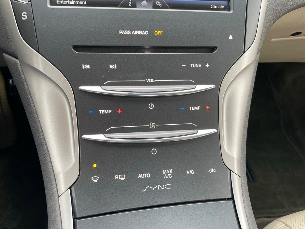 Used 2016 Lincoln MKZ w/ Equipment Group 300A Reserve image 12