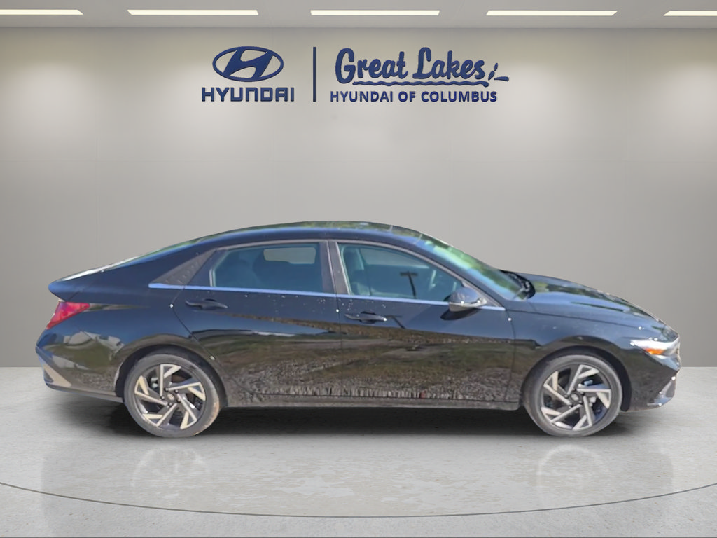 New 2026 Hyundai Elantra Limited FWD image 6
