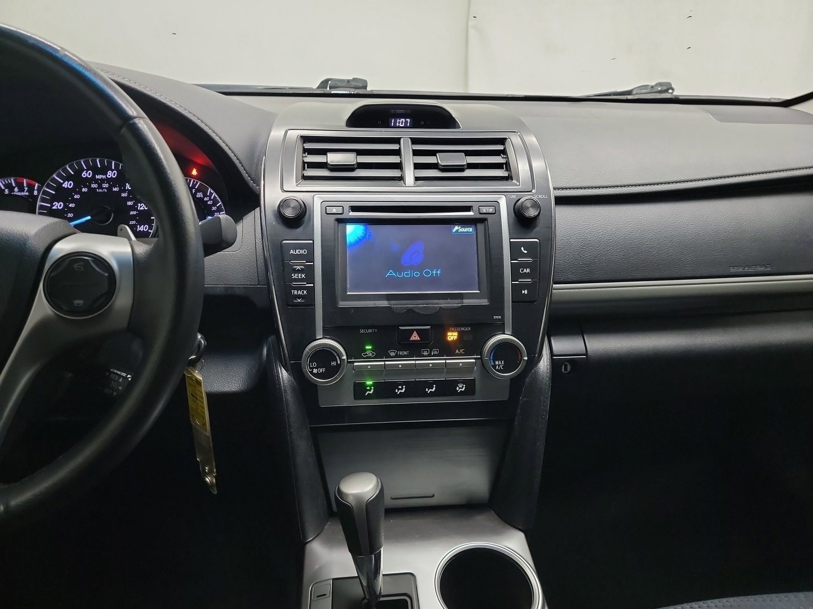 Used 2014 Toyota Camry SE image 20