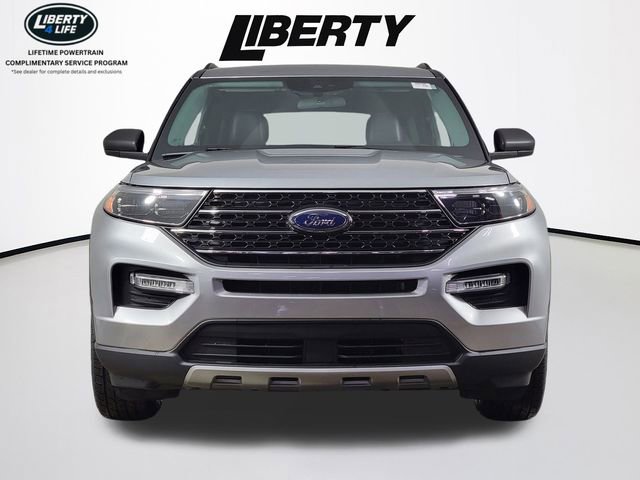Certified 2023 Ford Explorer XLT w/ Equipment Group 202A image 8