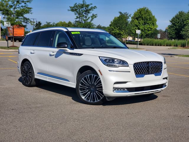 Used 2023 Lincoln Aviator Black Label w/ Dynamic Handling Package AWD/4WD image 36