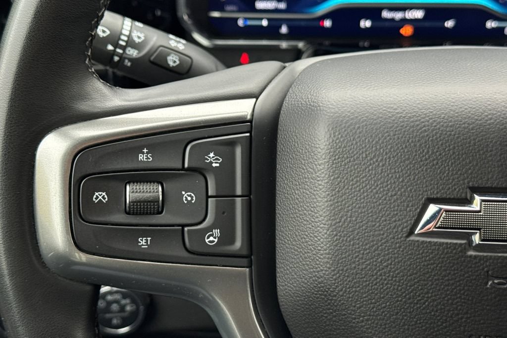 Used 2024 Chevrolet Silverado 2500 LTZ w/ LTZ Plus Package AWD/4WD image 28