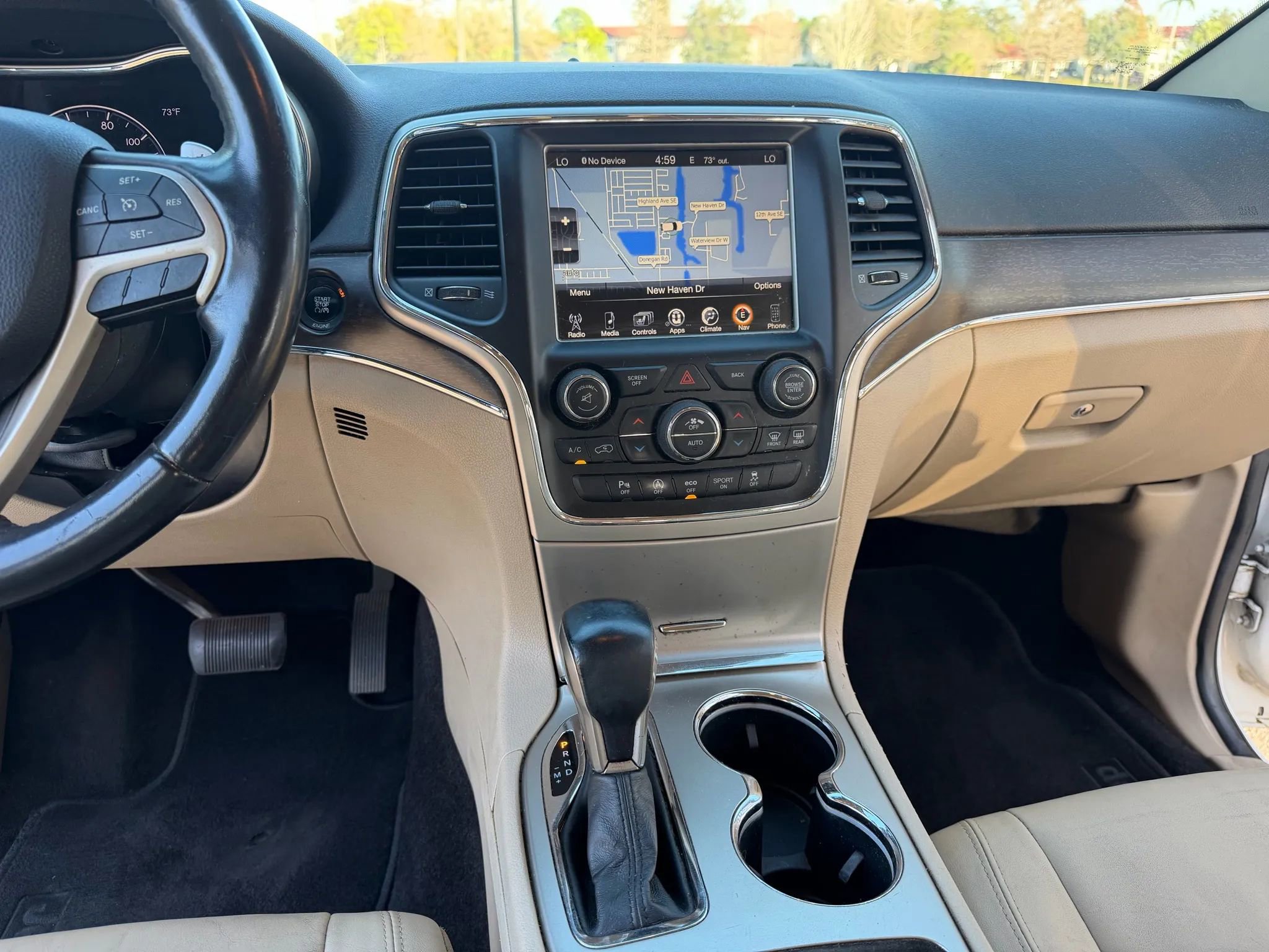 Used 2016 Jeep Grand Cherokee Limited RWD image 17