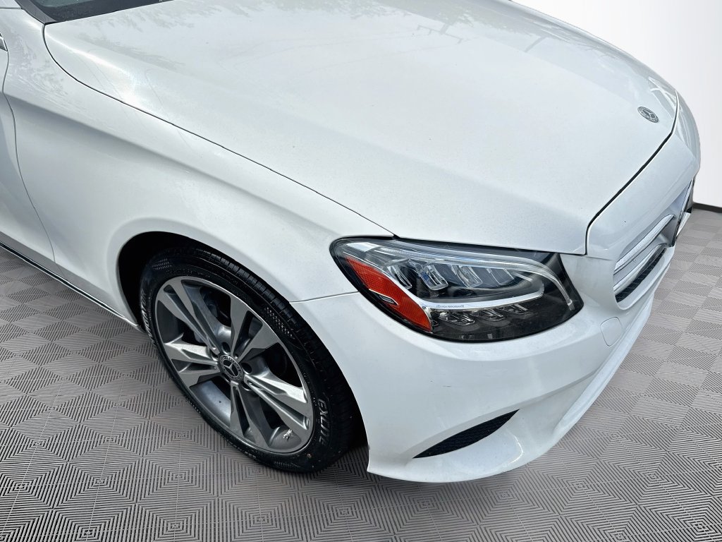 Used 2019 Mercedes-Benz C 300 Sedan w/ Premium Package image 5