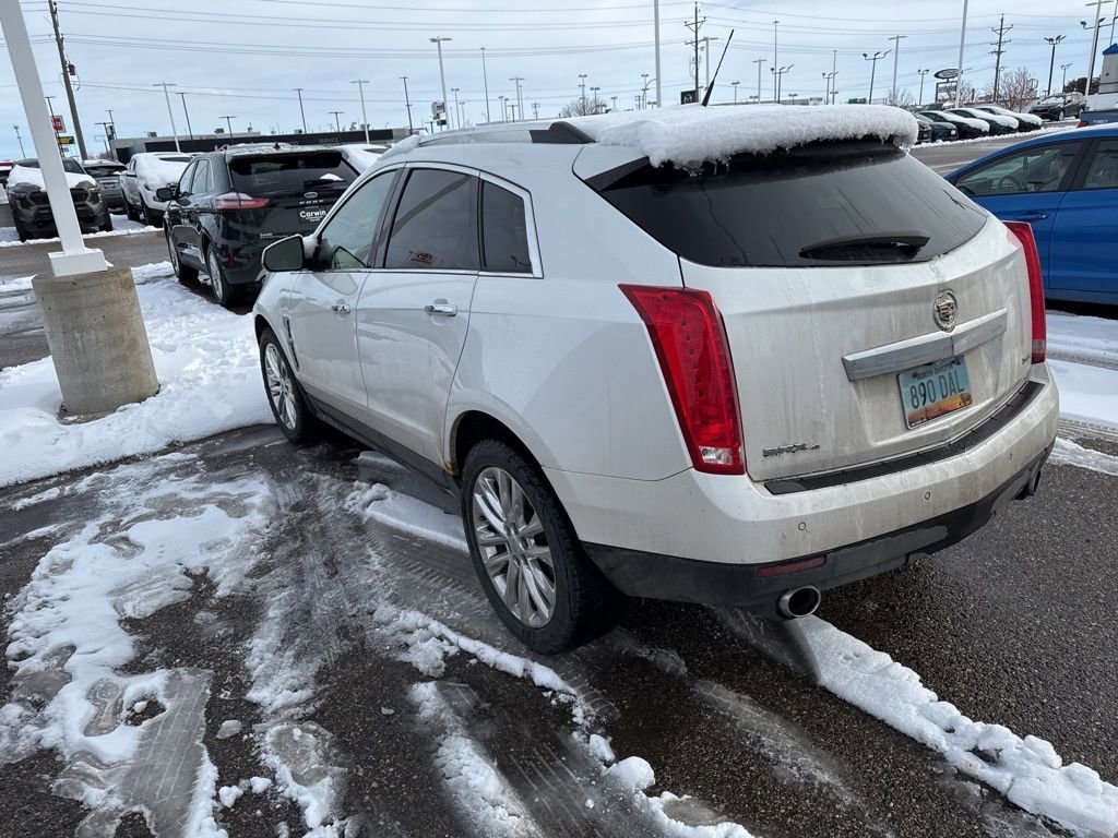 Used 2012 Cadillac SRX Luxury image 3