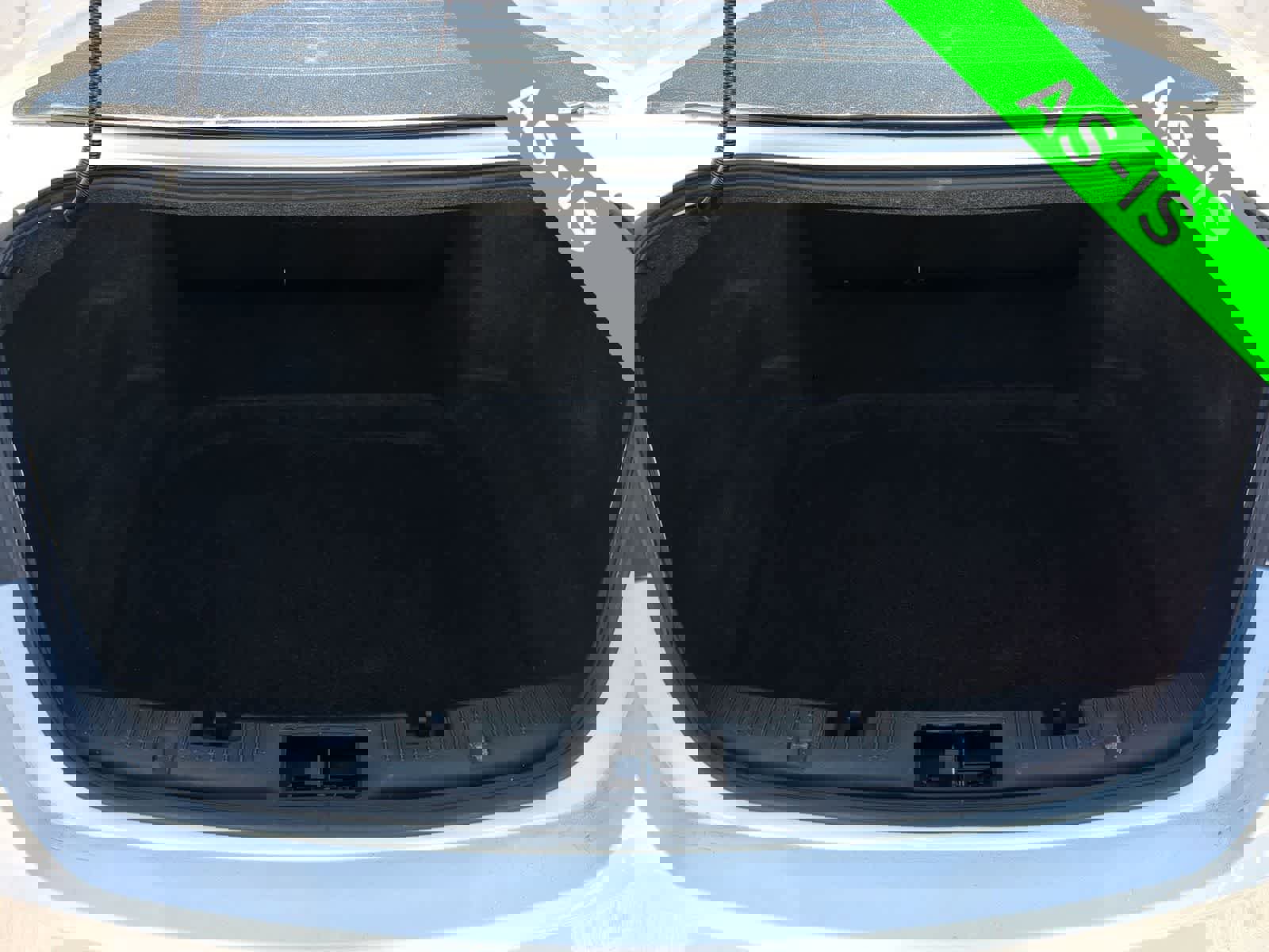 Used 2016 Ford Taurus SHO w/ Equipment Group 401A image 38