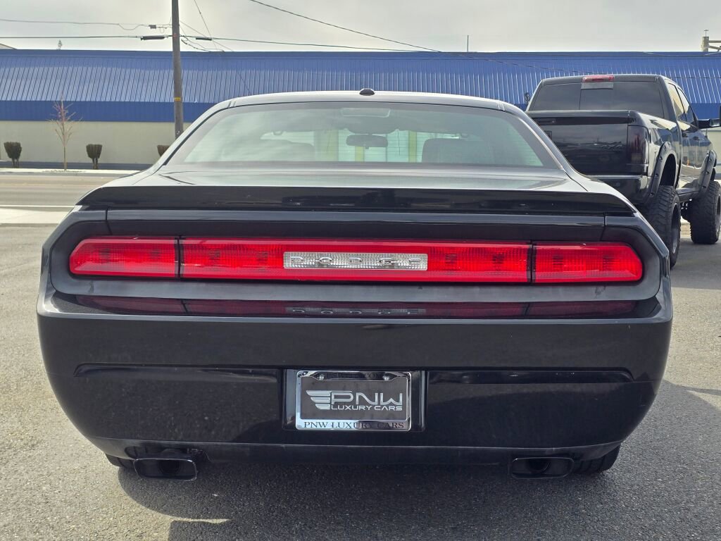 Used 2009 Dodge Challenger R/T RWD image 7
