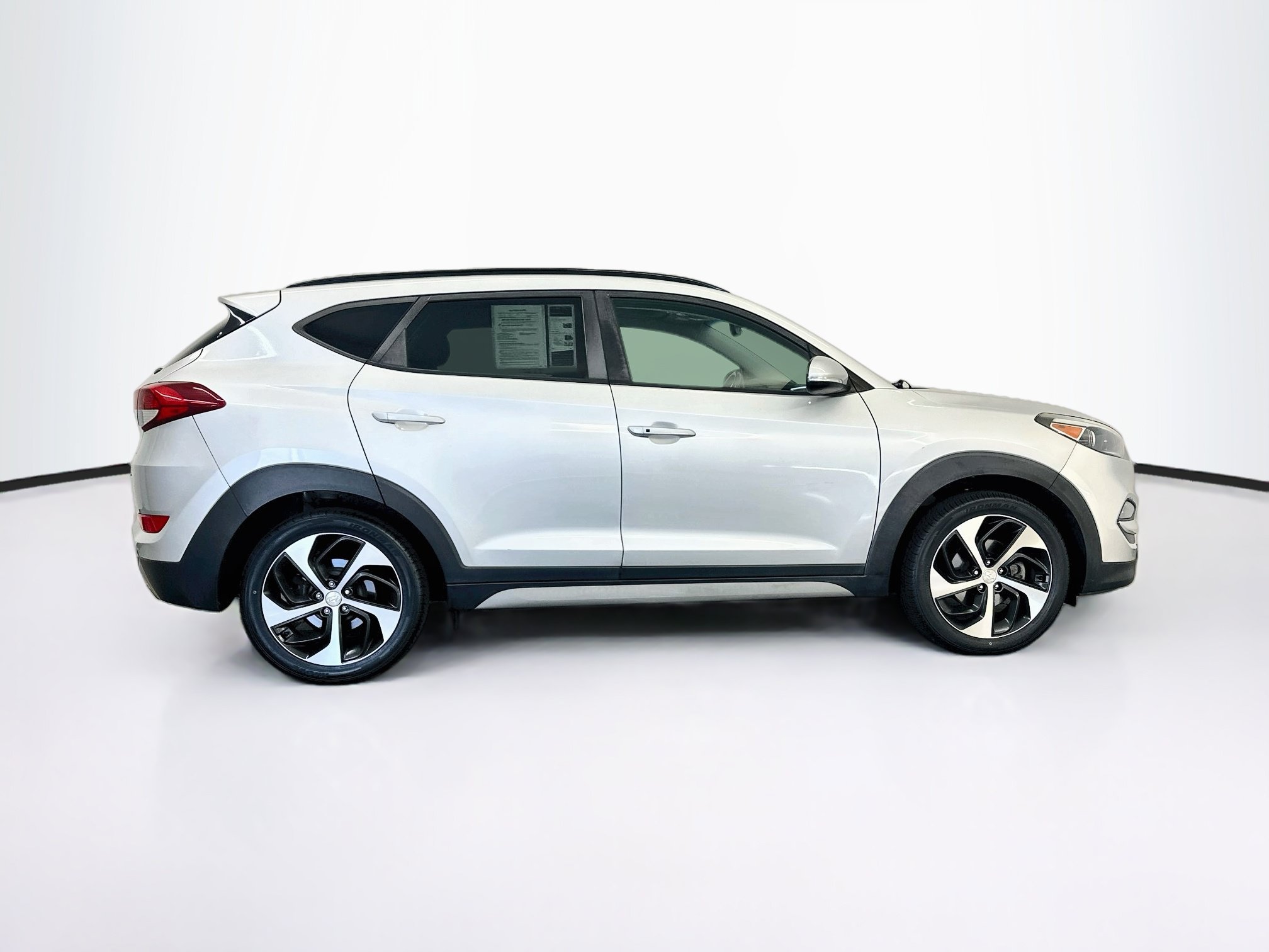 Used 2018 Hyundai Tucson Value AWD/4WD image 10