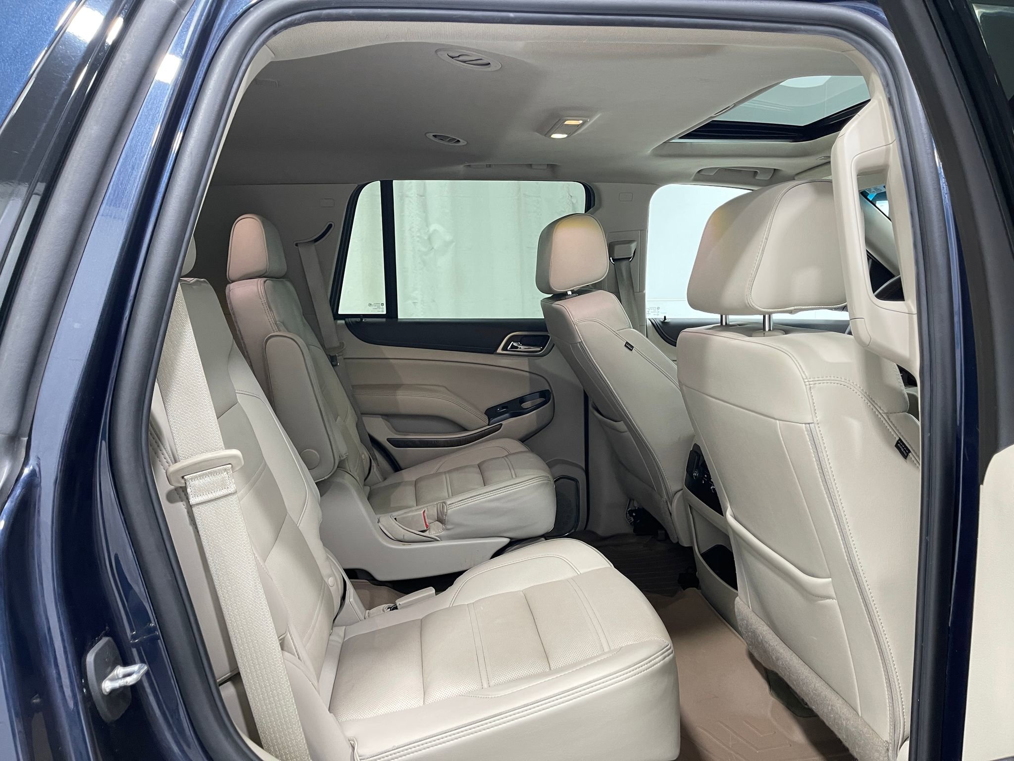 Used 2018 GMC Yukon Denali image 33