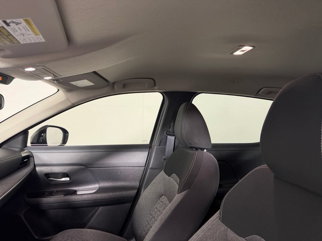 Used 2026 Nissan Kicks SV w/ Charging Package FWD image 20