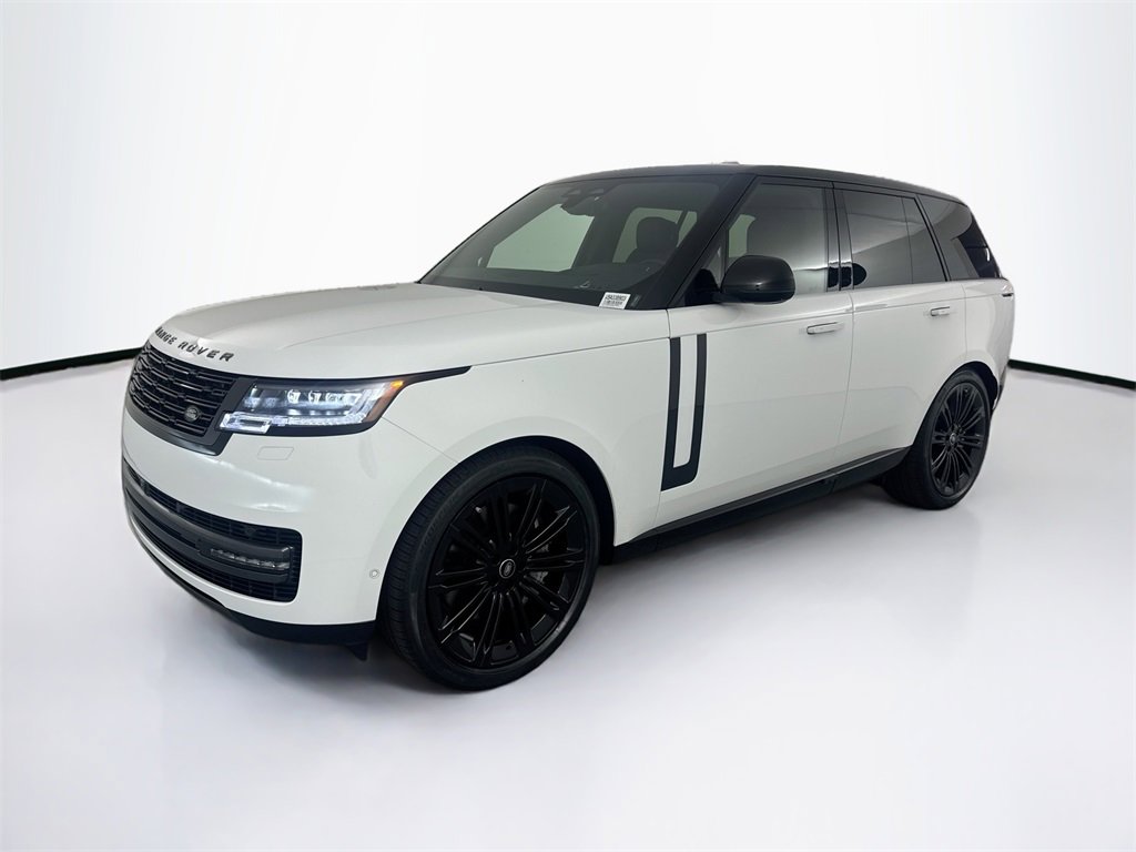 New 2025 Land Rover Range Rover SE