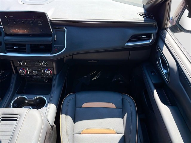 Used 2022 GMC Yukon XL AT4 image 19