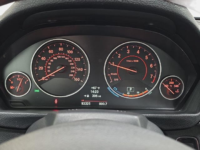 Used 2014 BMW 435i Convertible RWD image 16