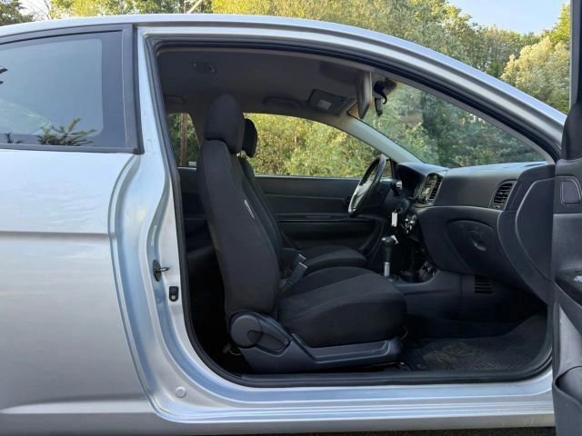 Used 2007 Hyundai Accent SE image 15