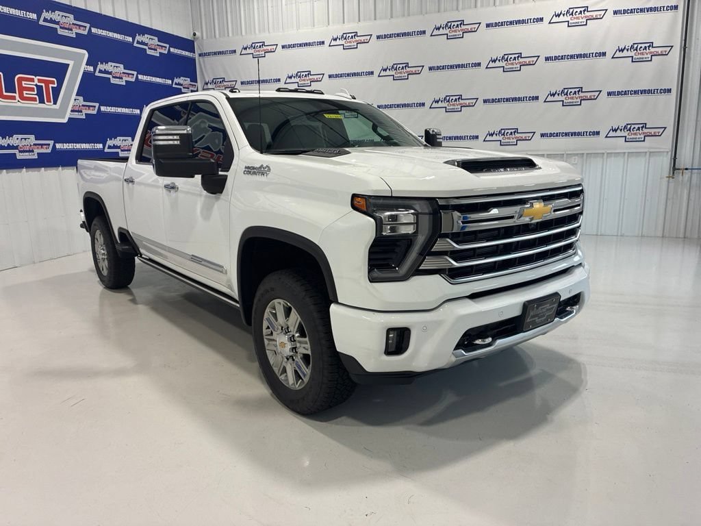 New 2026 Chevrolet Silverado 2500 High Country w/ High Country Premium Package AWD/4WD image 14