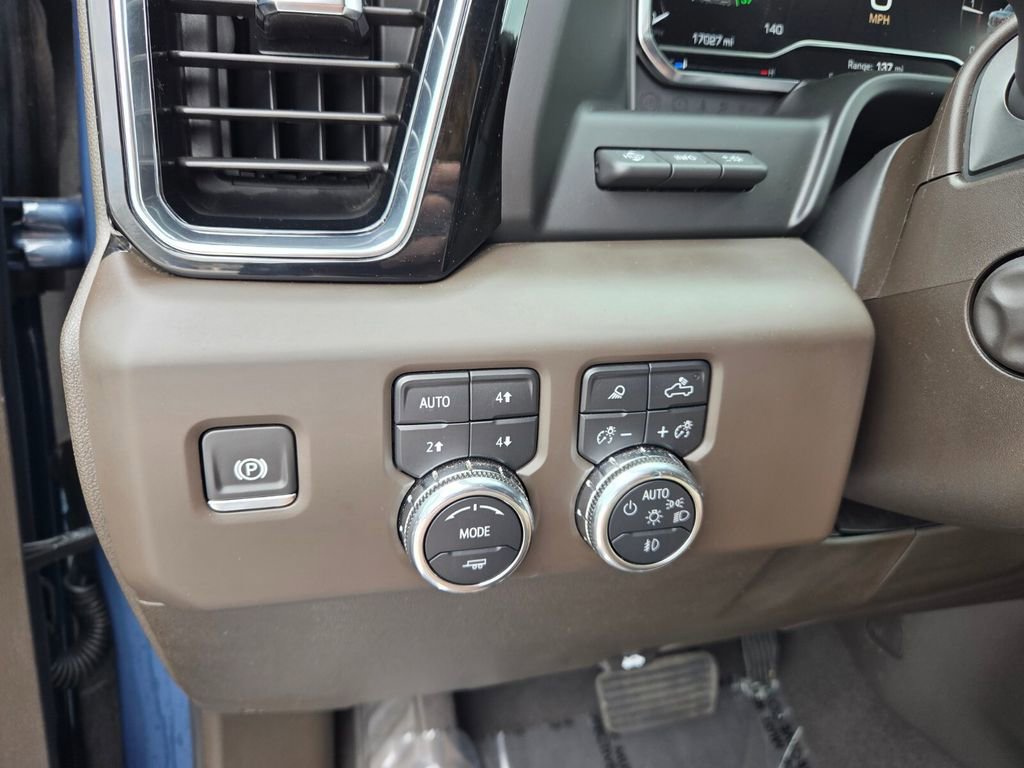 Used 2025 GMC Sierra 1500 Denali w/ Denali Reserve Package image 26