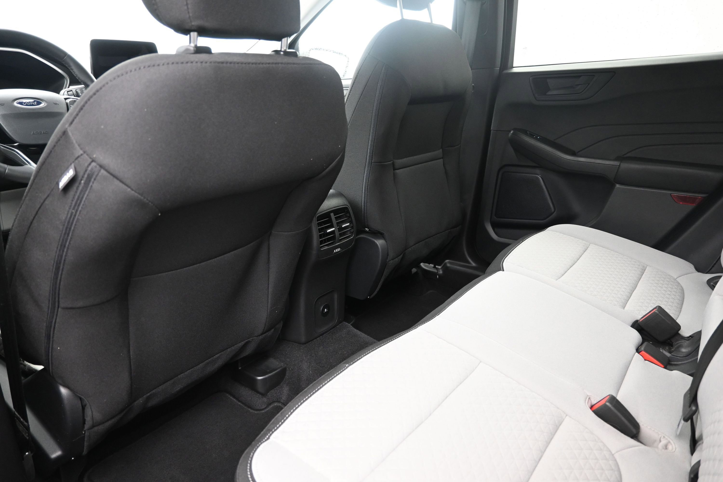 Used 2024 Ford Escape Active AWD/4WD image 21
