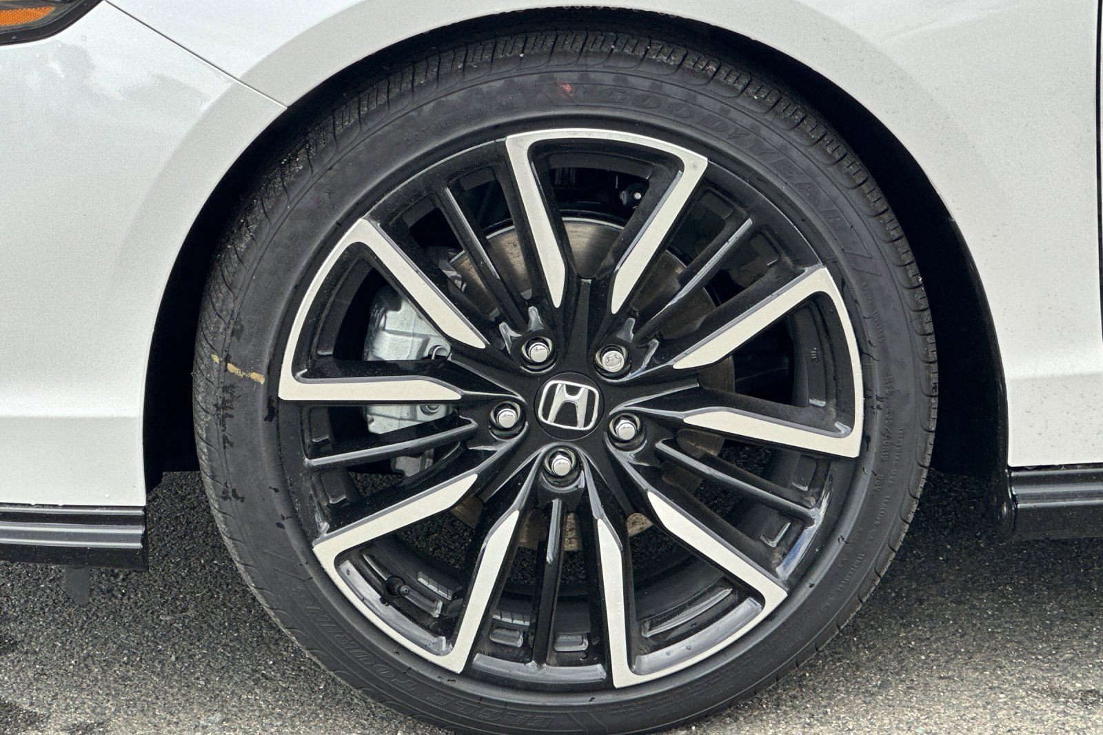 New 2026 Honda Accord Touring image 32