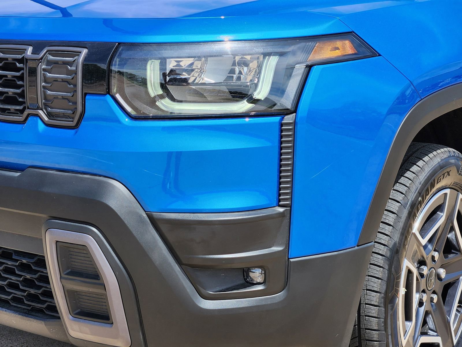 New 2026 Jeep Cherokee Laredo image 10