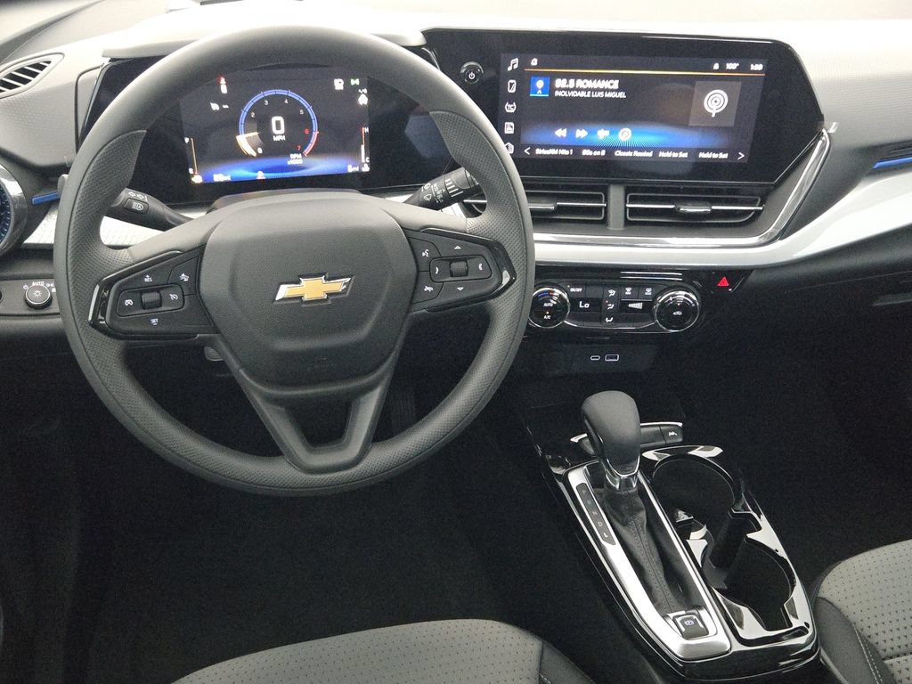 New 2026 Chevrolet Trax LT FWD image 30