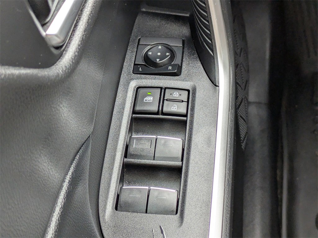 Used 2023 Toyota RAV4 XLE image 25