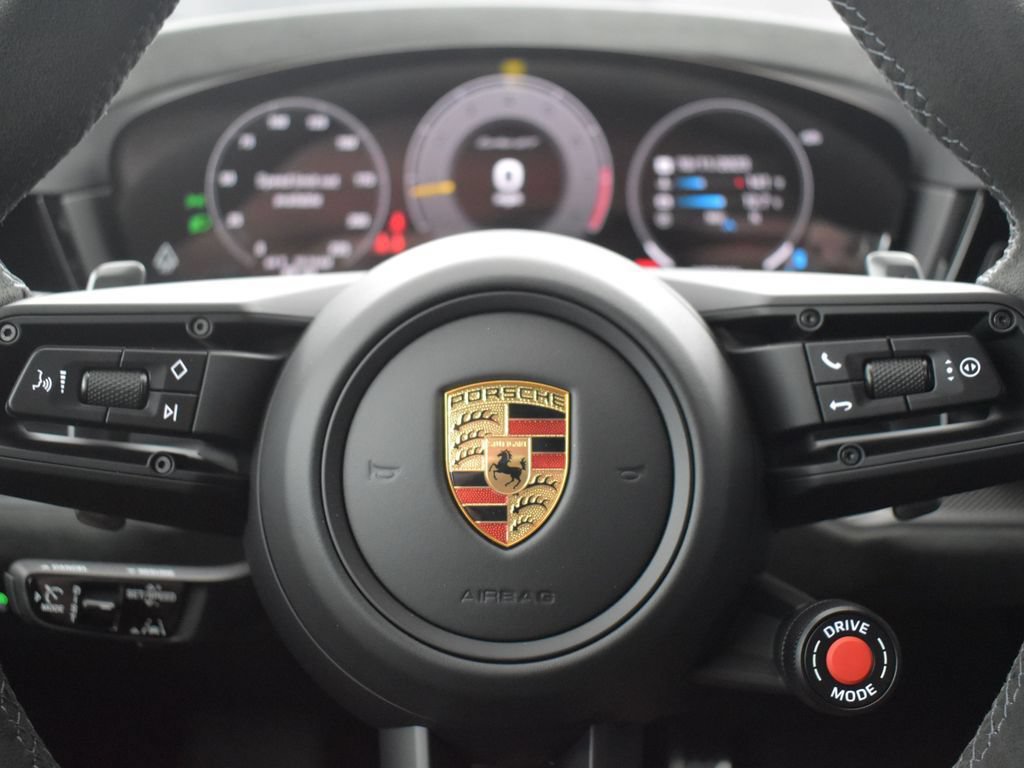 Certified 2024 Porsche Cayenne Turbo GT AWD/4WD image 19
