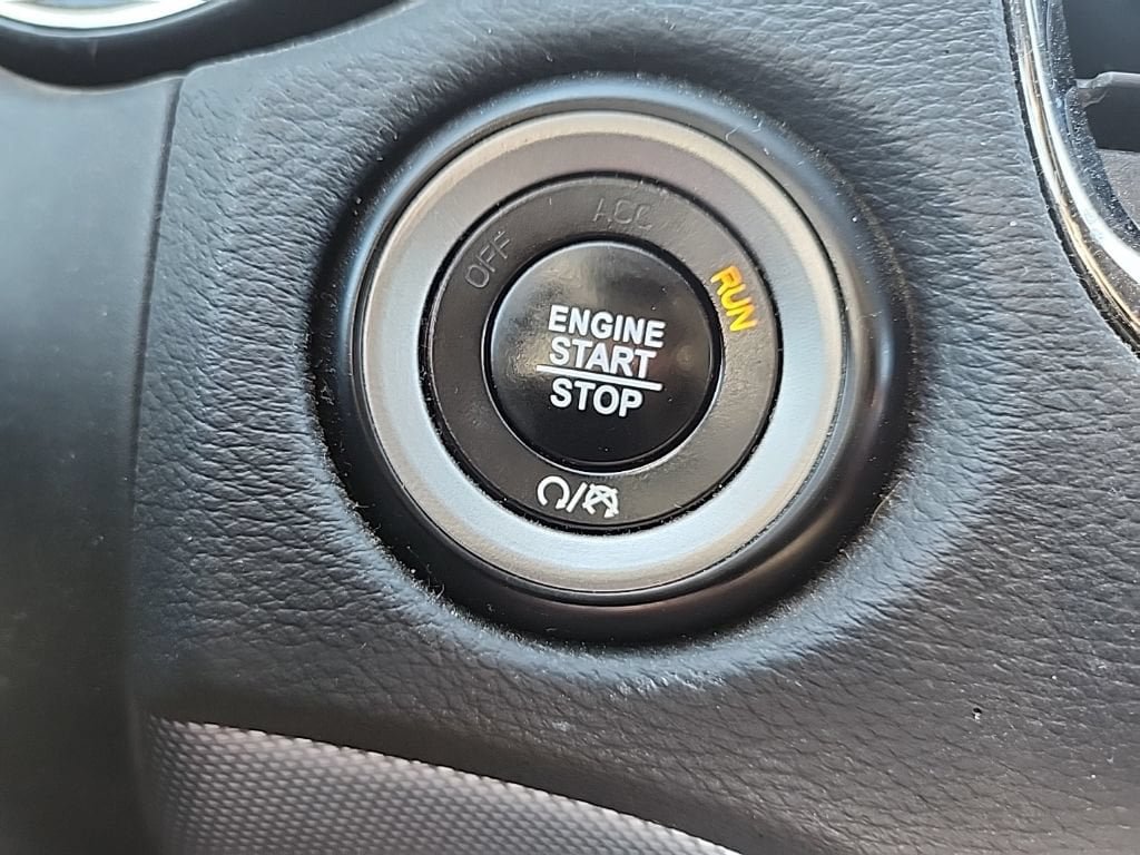 Used 2018 Dodge Durango R/T AWD/4WD image 24
