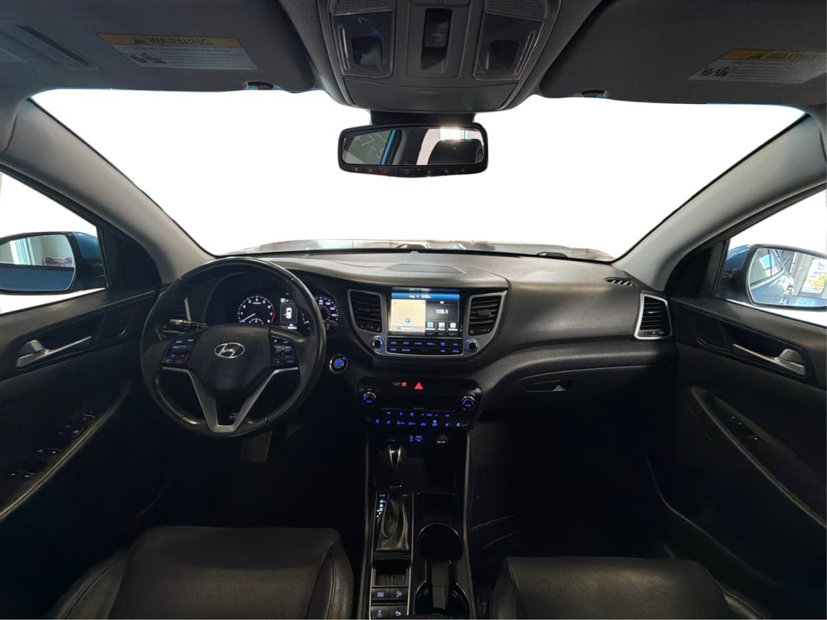 Used 2016 Hyundai Tucson Limited w/ Option Group 03 AWD/4WD image 28