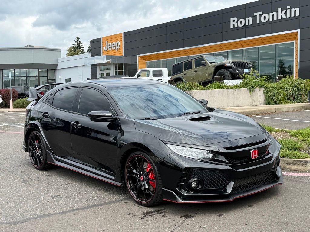 Used 2019 Honda Civic Type R image 2