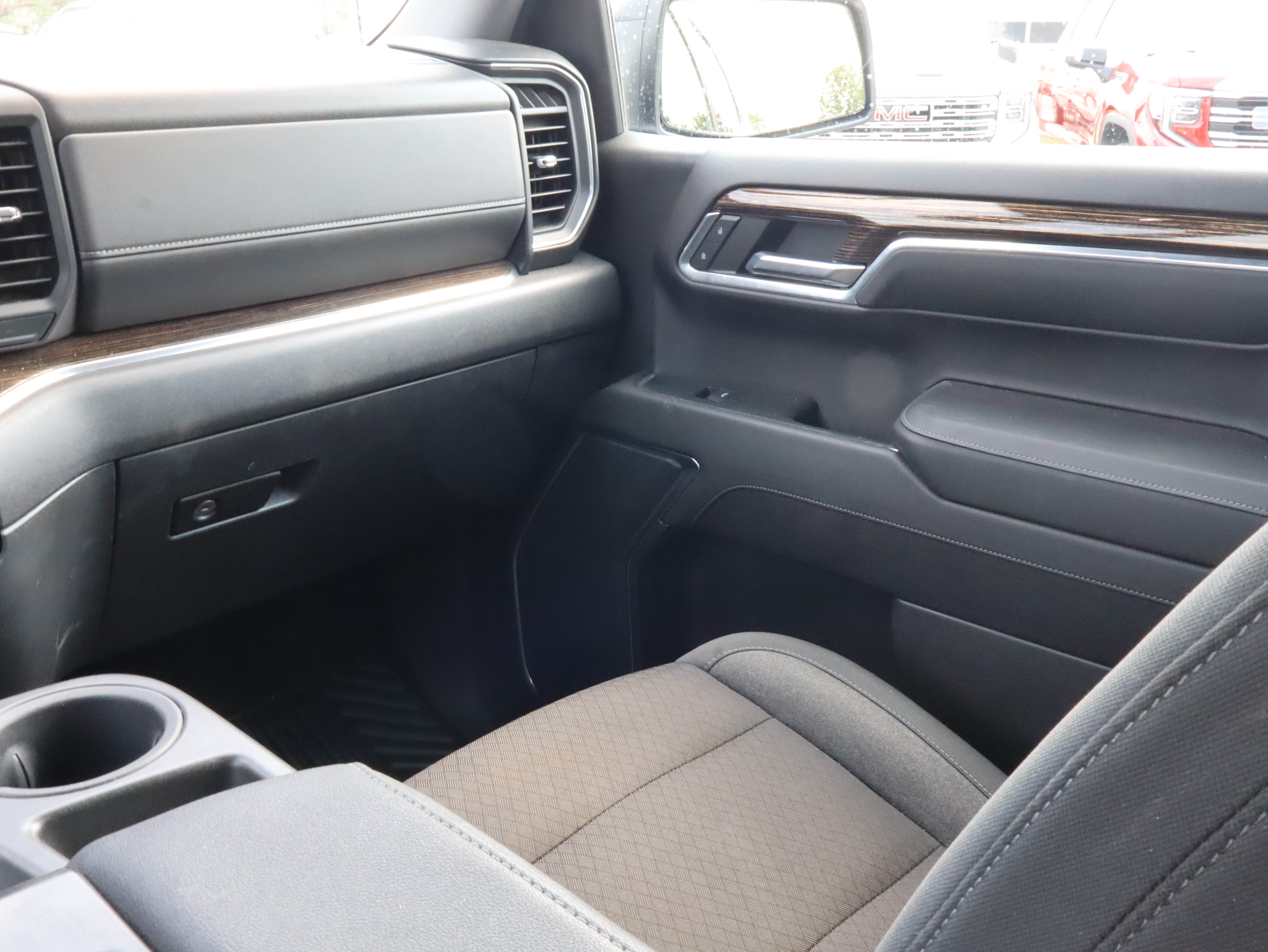 Certified 2023 GMC Sierra 1500 Elevation AWD/4WD image 11