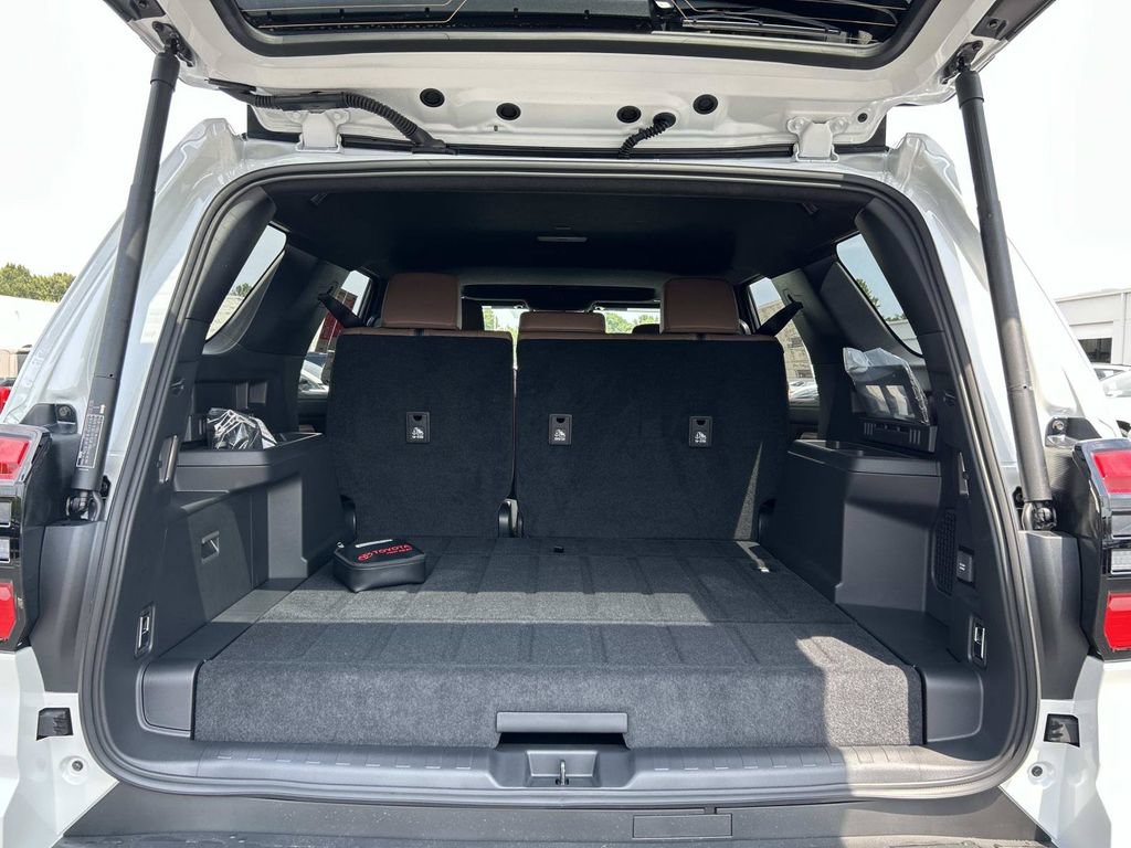 New 2026 Toyota 4Runner Limited AWD/4WD image 13