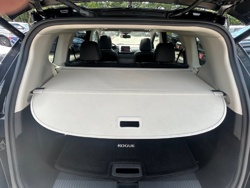Used 2023 Nissan Rogue SL AWD/4WD image 20