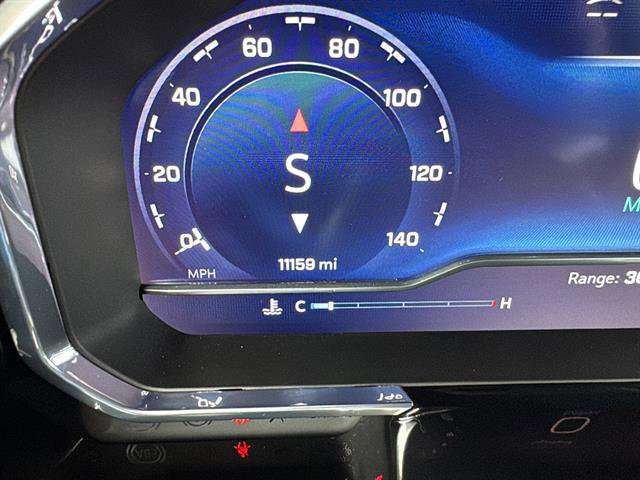 Used 2025 Chevrolet Silverado 3500 High Country w/ Technology Package image 10