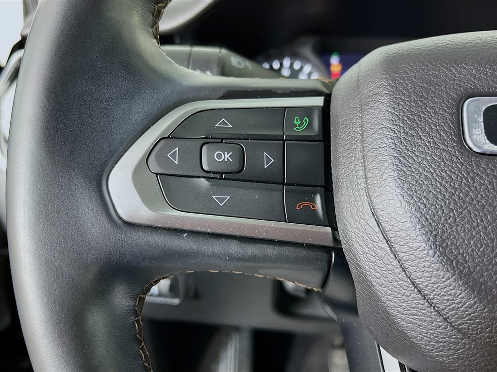Used 2022 Jeep Compass Limited AWD/4WD image 15