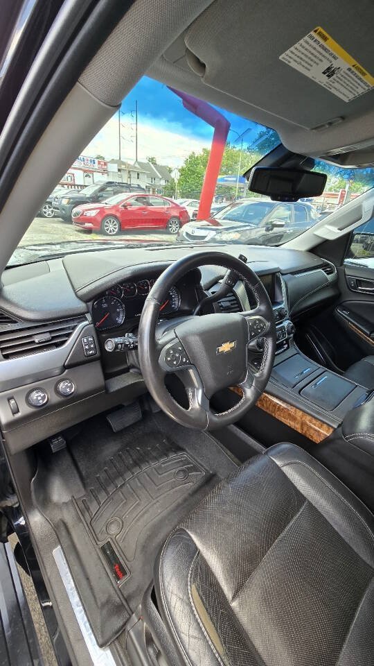 Used 2015 Chevrolet Tahoe LTZ AWD/4WD image 6