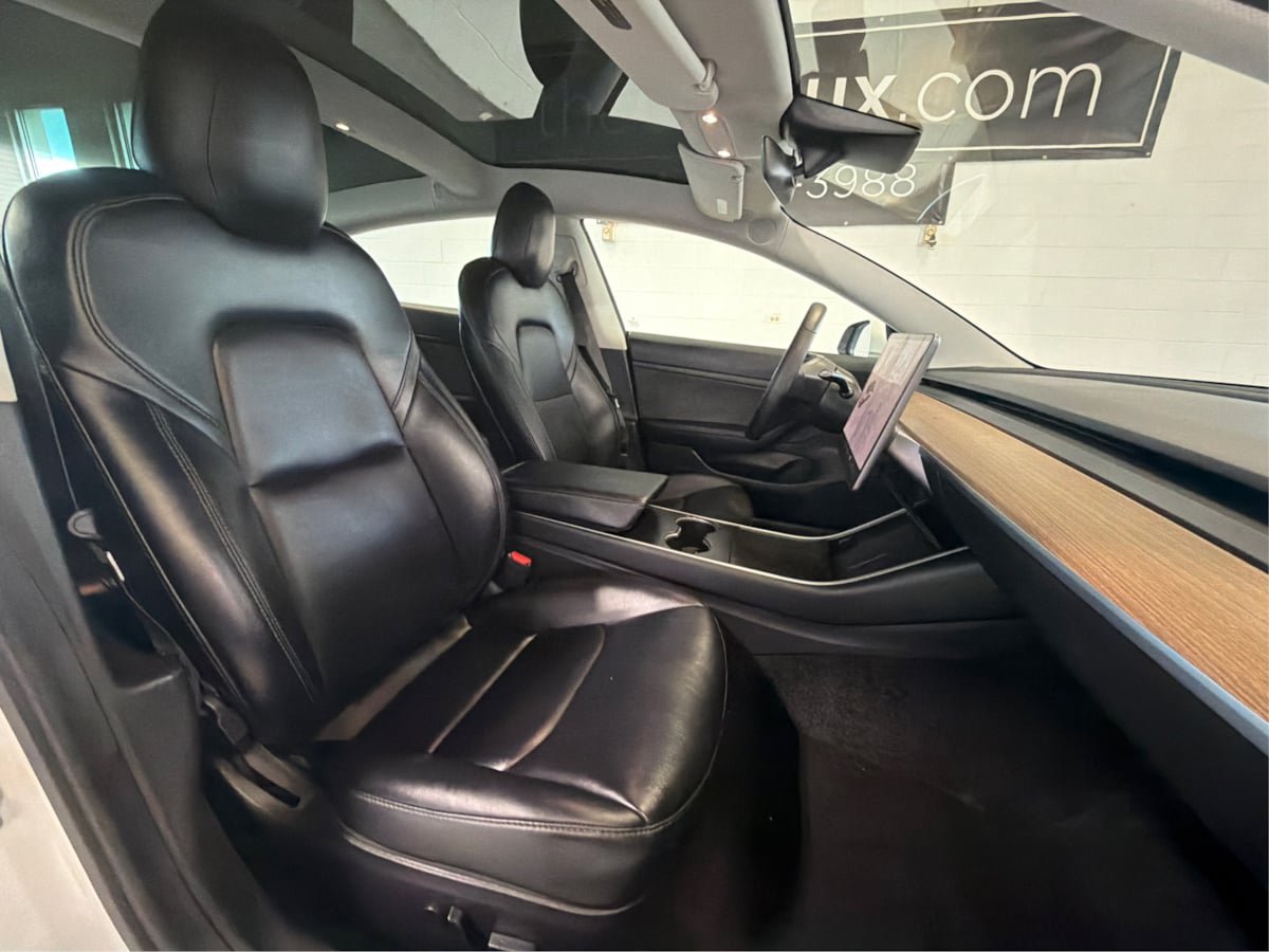 Used 2020 Tesla Model 3 Standard Range Plus RWD image 14