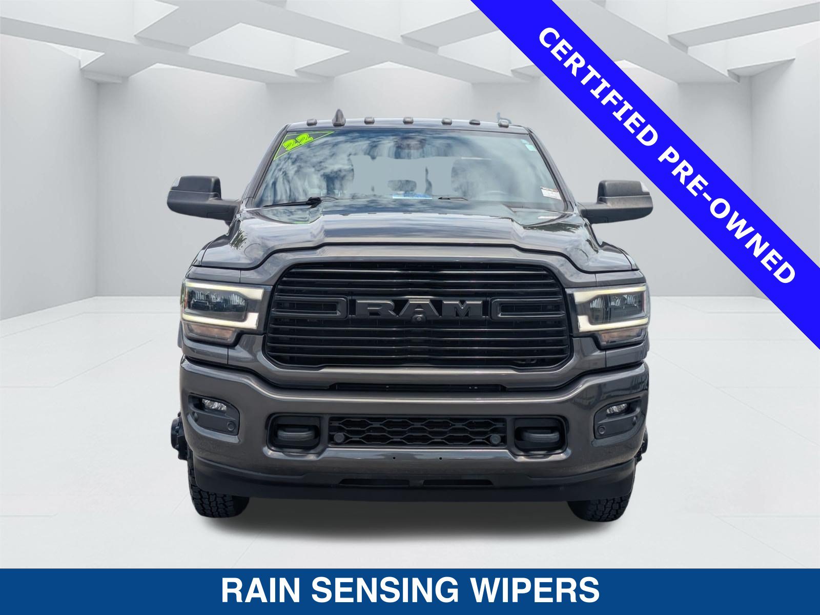 Used 2022 RAM 3500 Laramie w/ Night Edition AWD/4WD image 9